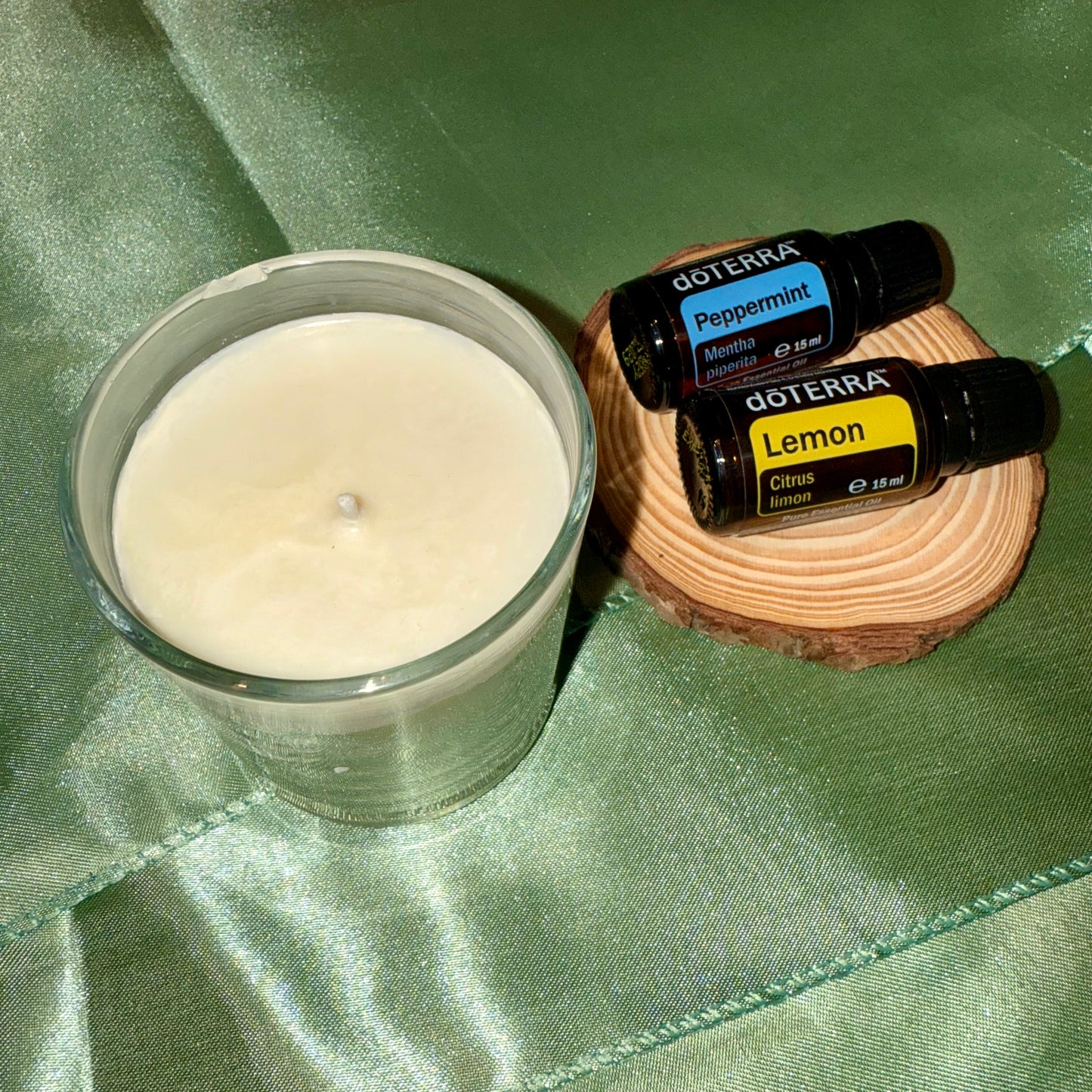 Erfrischung & Klarheit – Duftkerze mit dōTERRA Peppermint & Lemon